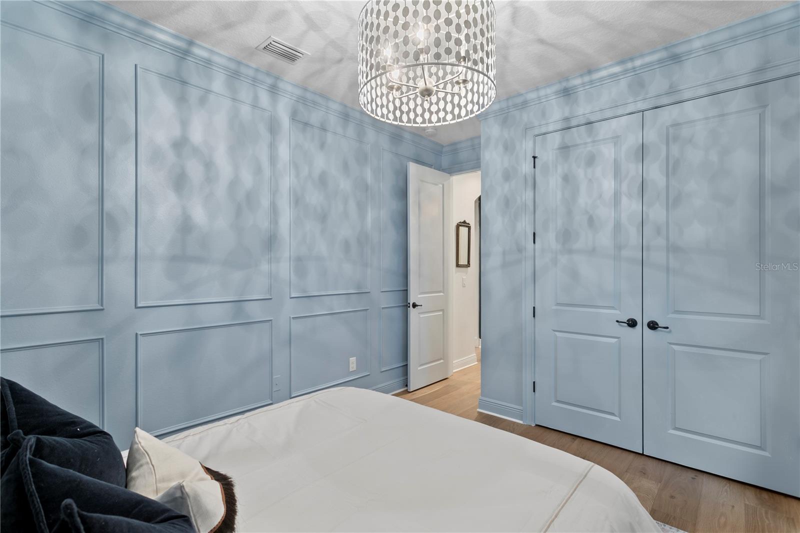 Image 49 of 93 For 4007 Horatio Street