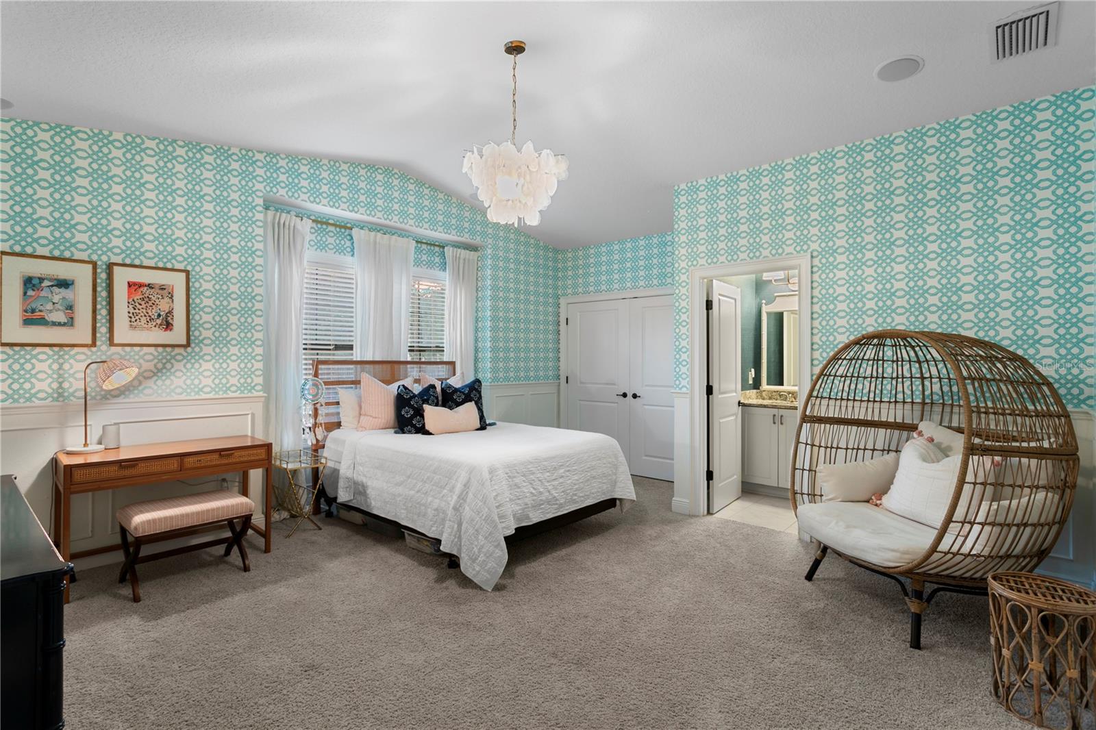 Image 52 of 93 For 4007 Horatio Street