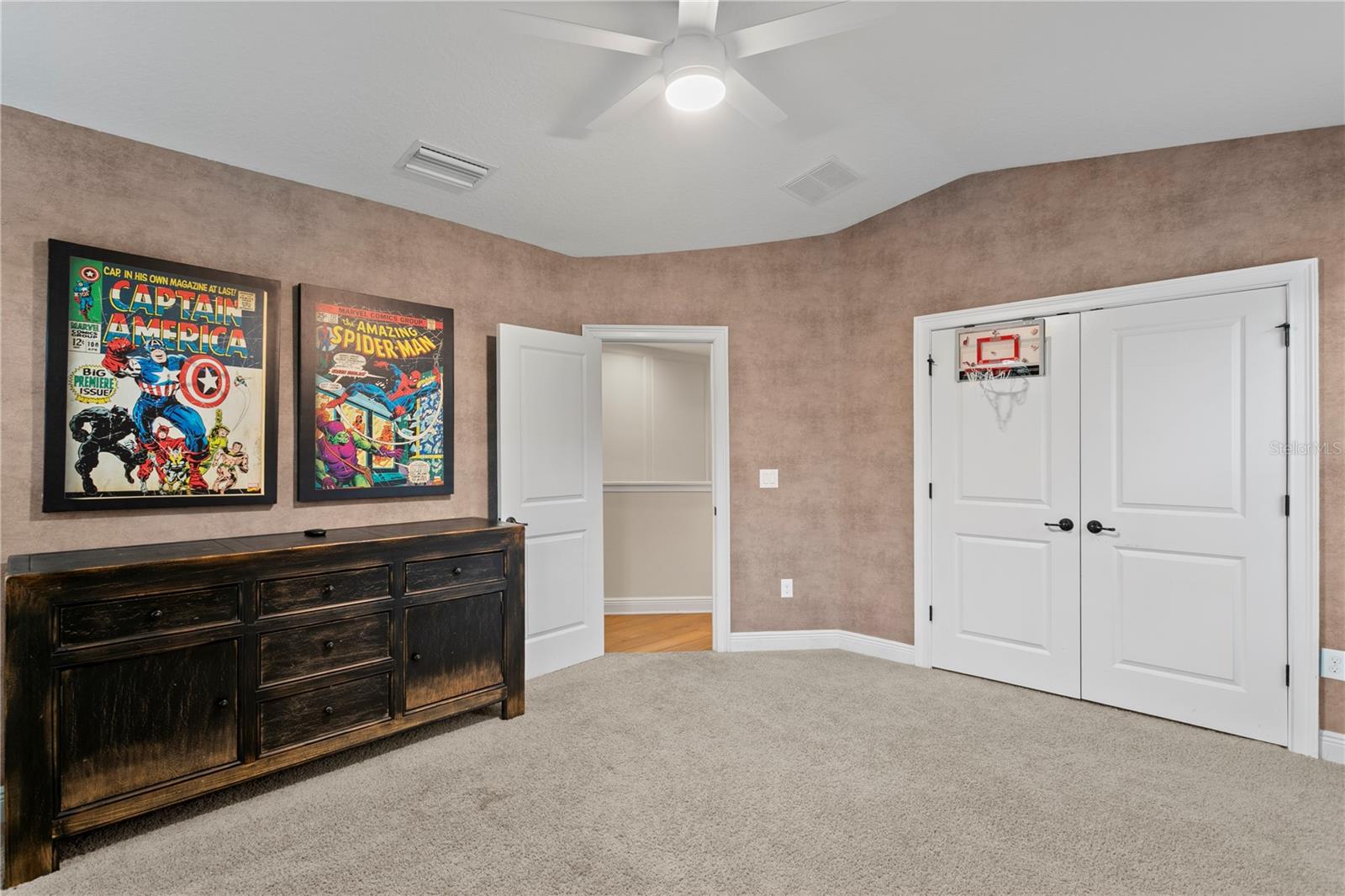 Image 57 of 93 For 4007 Horatio Street