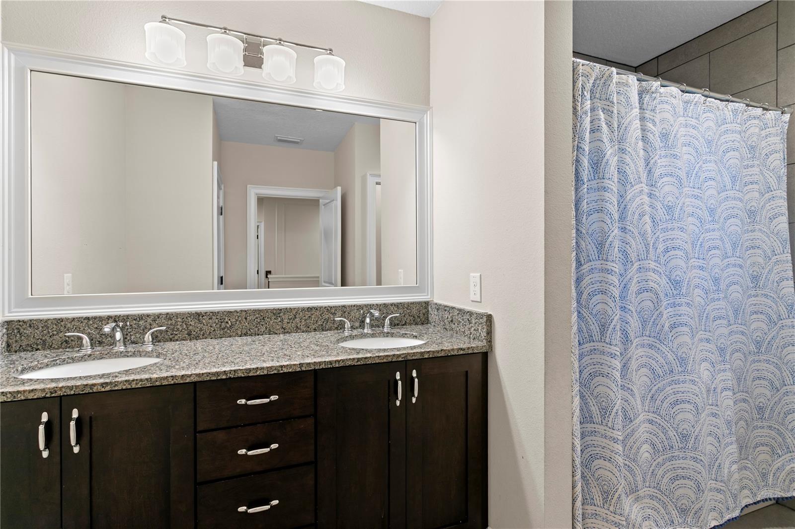 Image 60 of 93 For 4007 Horatio Street