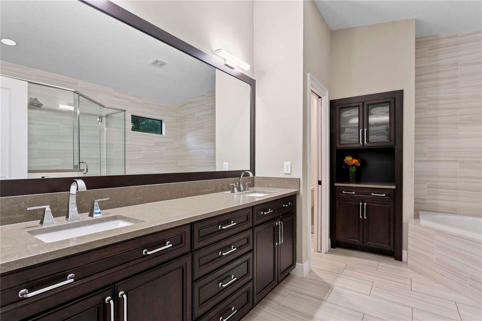 Image 71 of 93 For 4007 Horatio Street