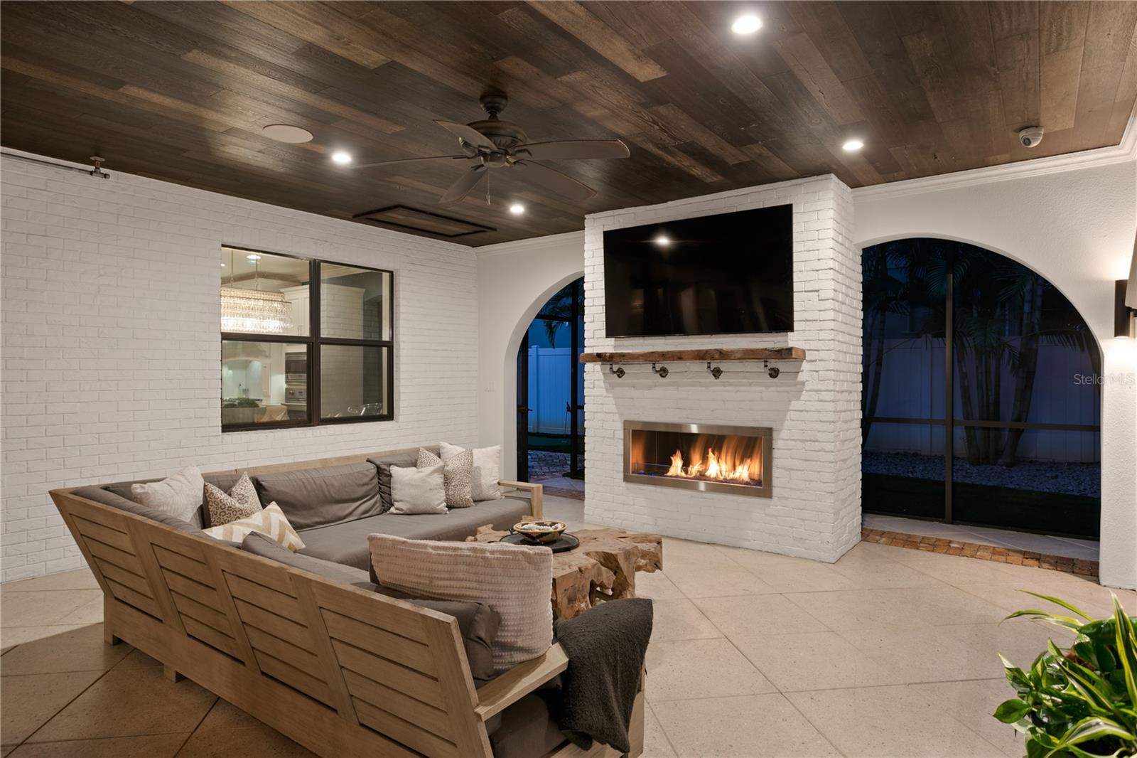 Image 82 of 93 For 4007 Horatio Street