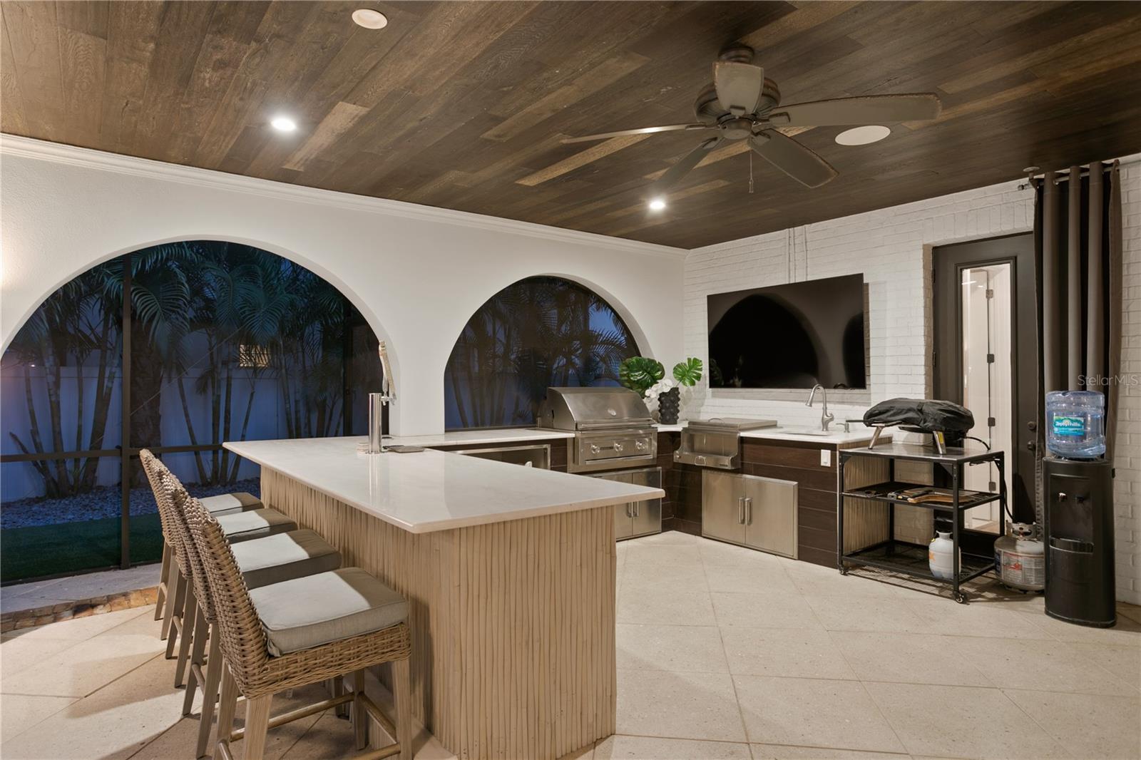 Image 84 of 93 For 4007 Horatio Street