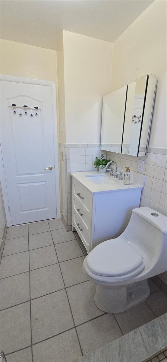 Listing photo id 25 for 6368 Spring Hill Drive