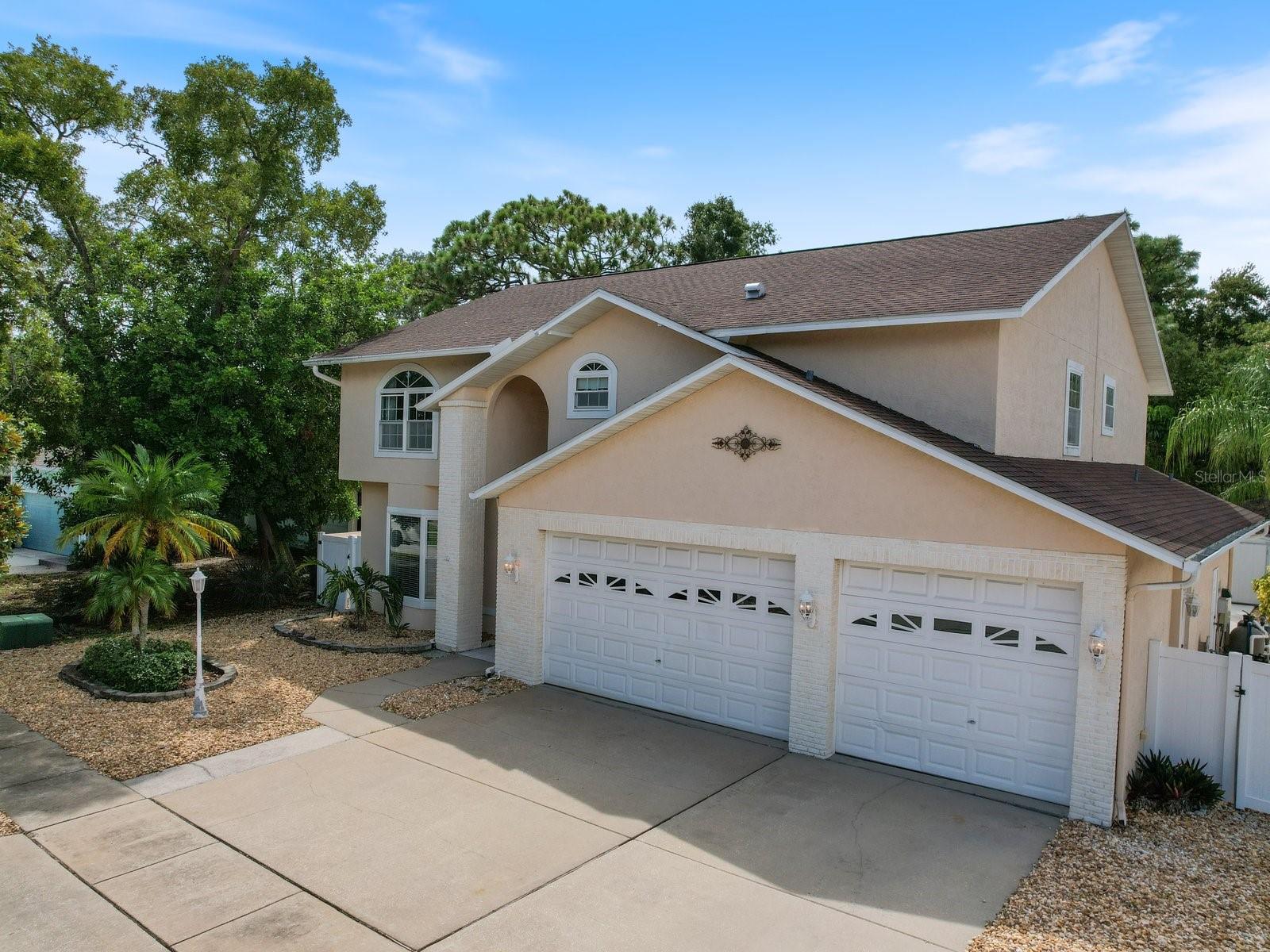 Image 53 of 56 For 4738 Innisfil Street