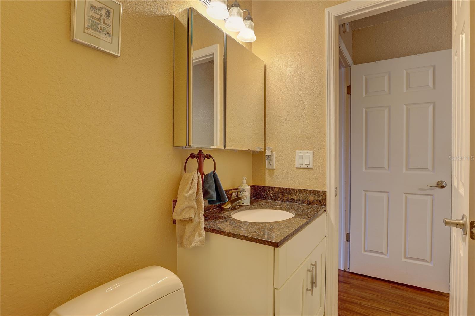 Listing photo id 22 for 3903 Brigadoon Circle