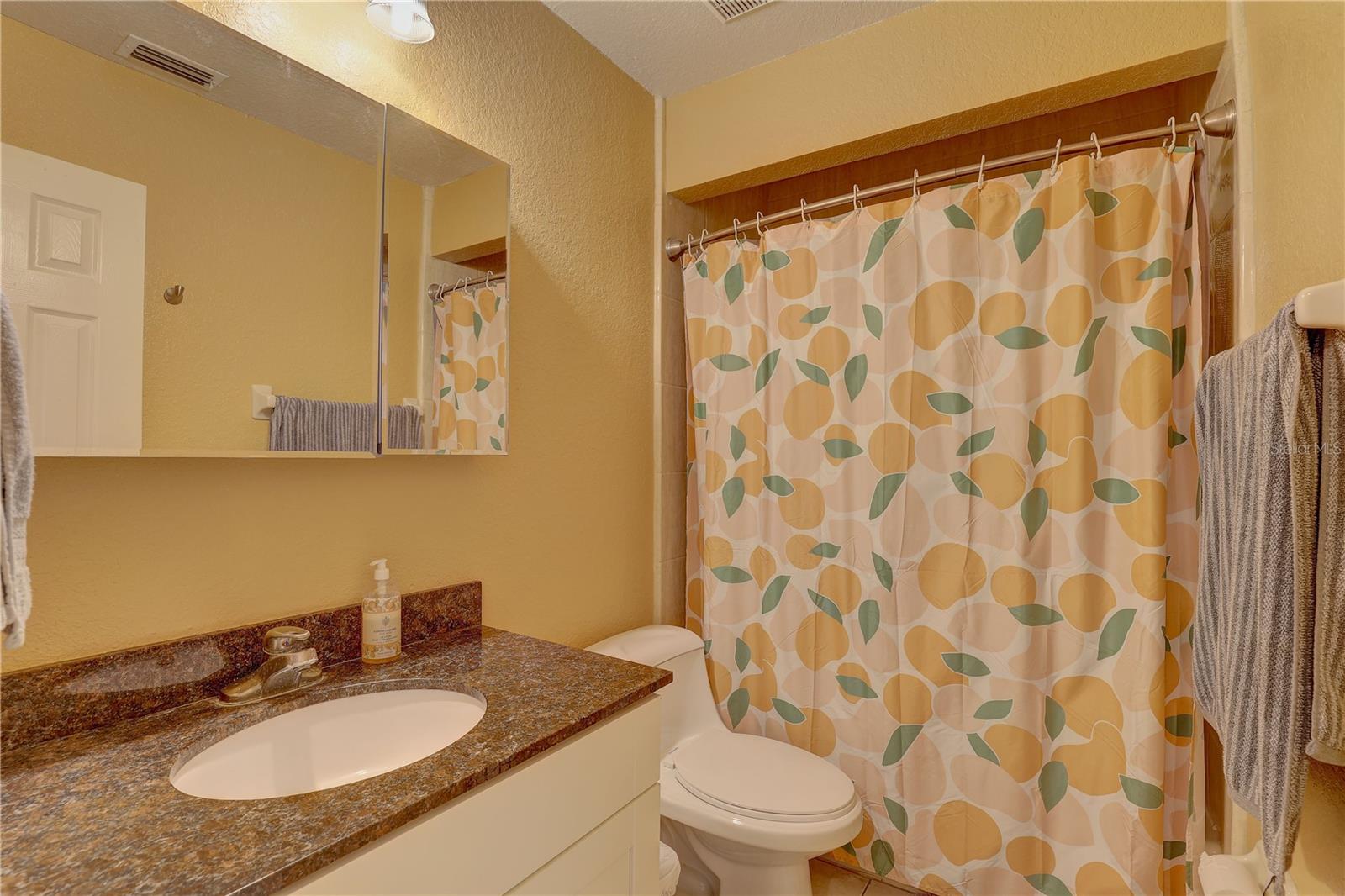 Listing photo id 26 for 3903 Brigadoon Circle