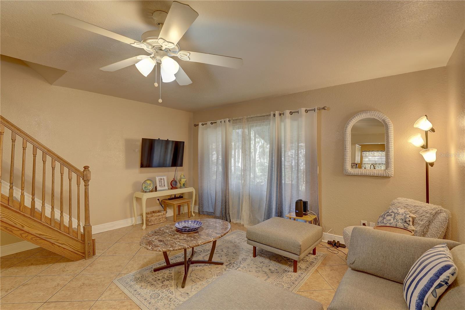 Listing photo id 4 for 3903 Brigadoon Circle