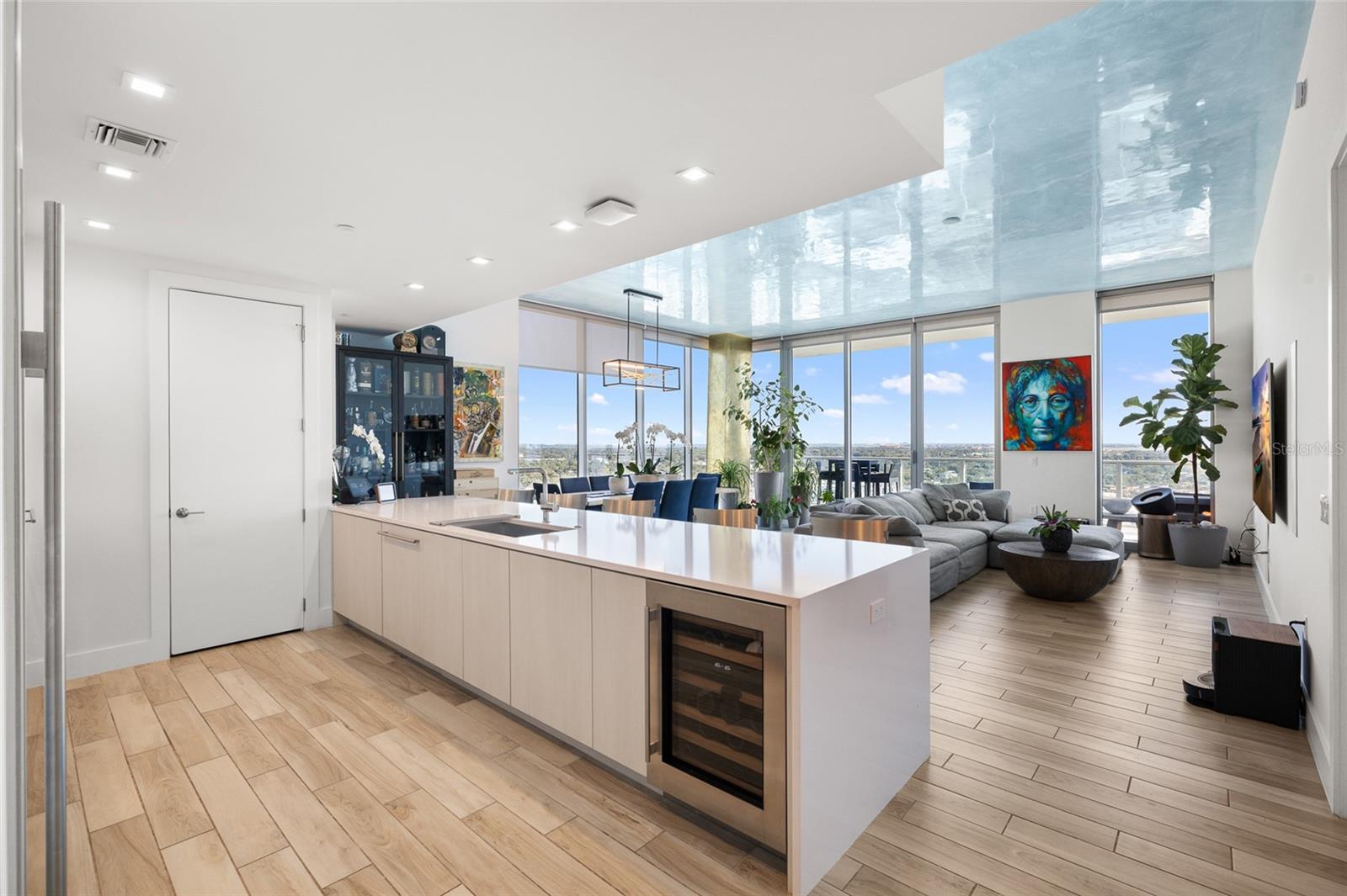 Image 11 of 79 For 5120 Marina Way 16005