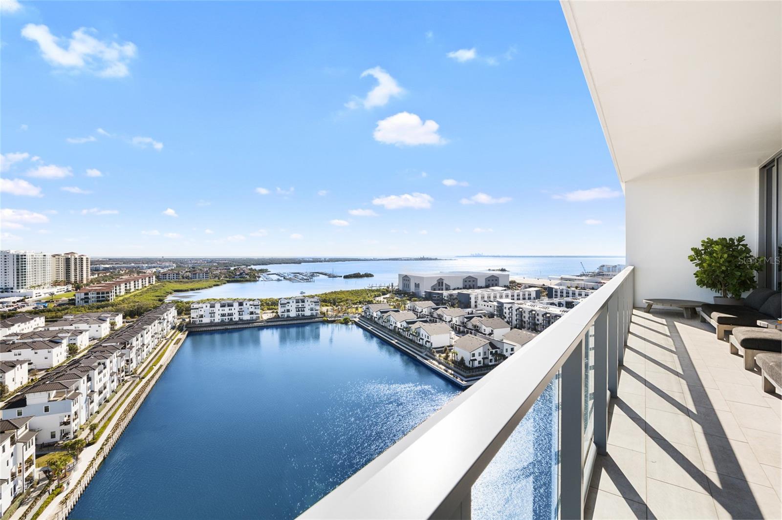 Image 17 of 79 For 5120 Marina Way 16005