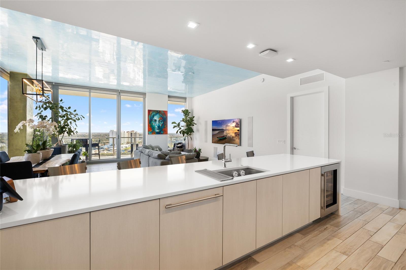 Image 30 of 79 For 5120 Marina Way 16005