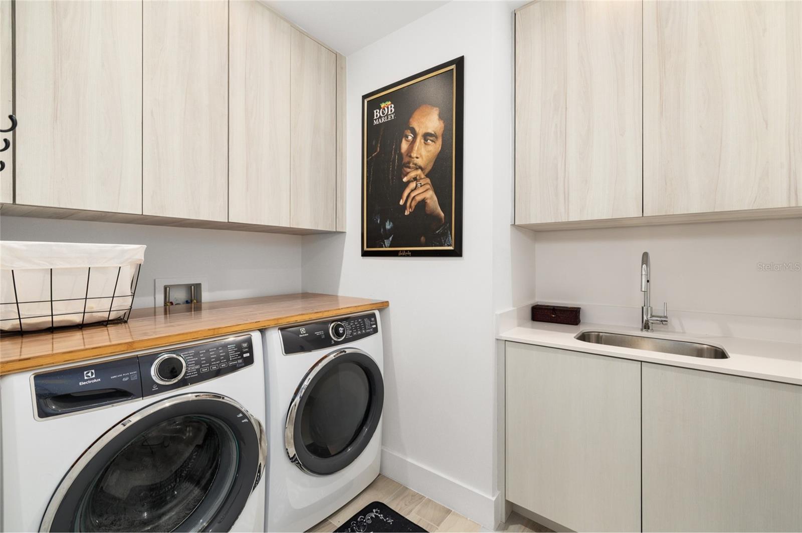 Image 52 of 79 For 5120 Marina Way 16005