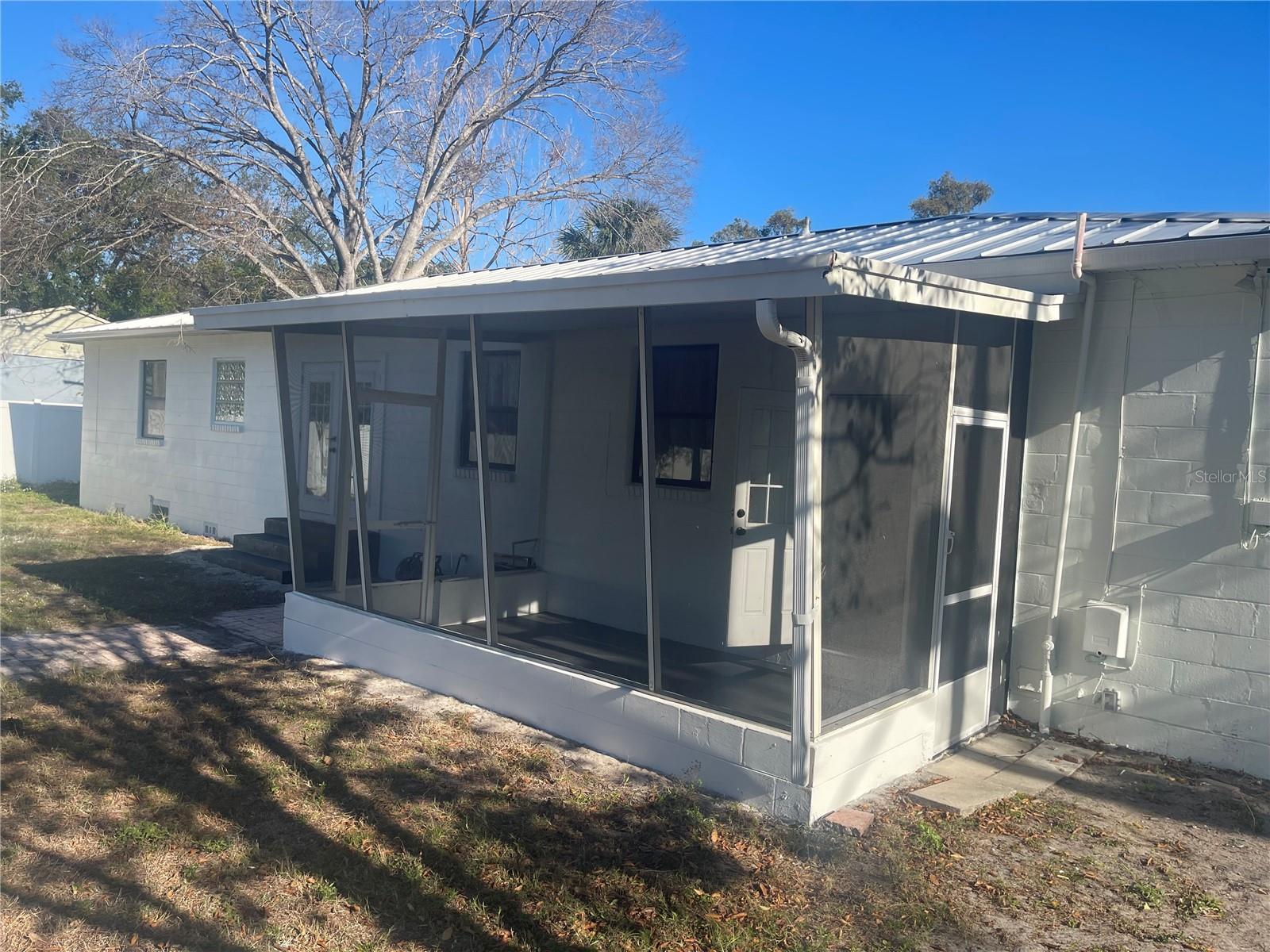 Image 10 of 11 For 6217 Foster Avenue