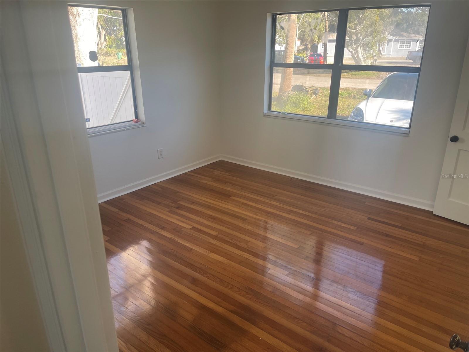 Image 6 of 11 For 6217 Foster Avenue