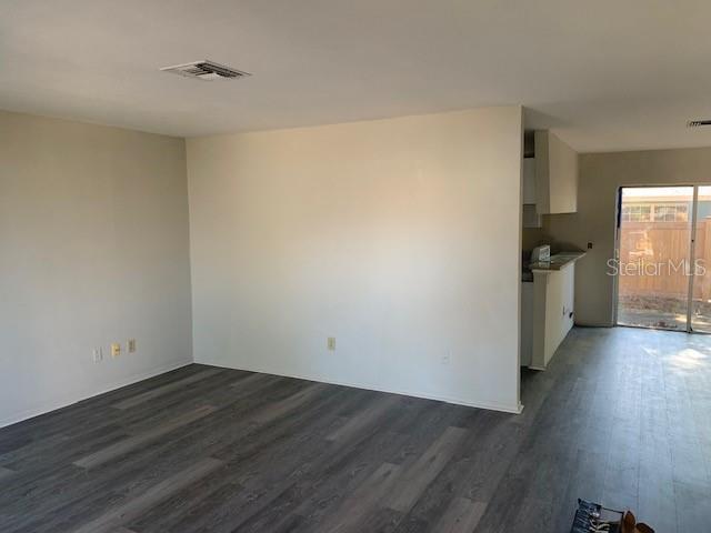 Image 2 of 9 For 9519 Pembridge Court