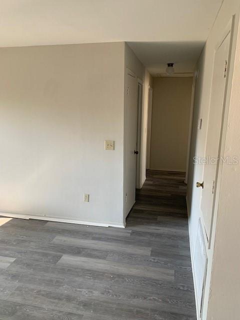 Image 5 of 9 For 9519 Pembridge Court