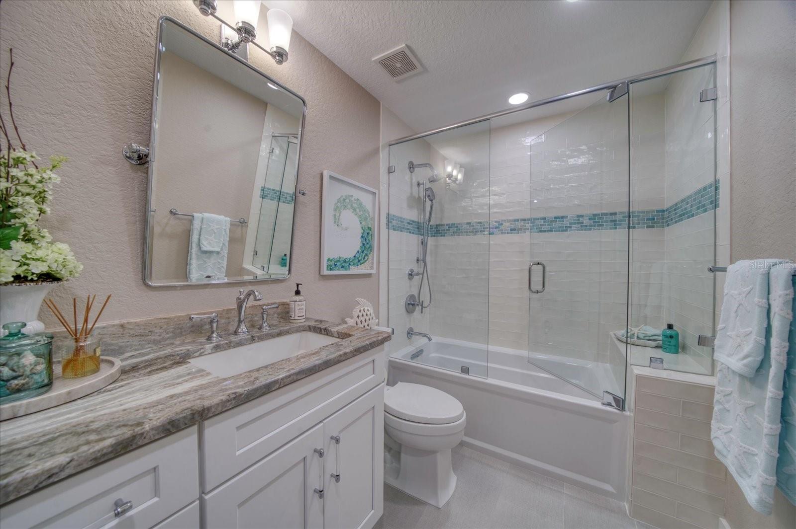 Image 21 of 46 For 19519 Gulf Boulevard 602