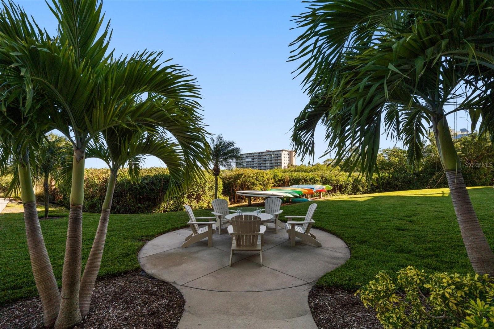 Image 29 of 46 For 19519 Gulf Boulevard 602