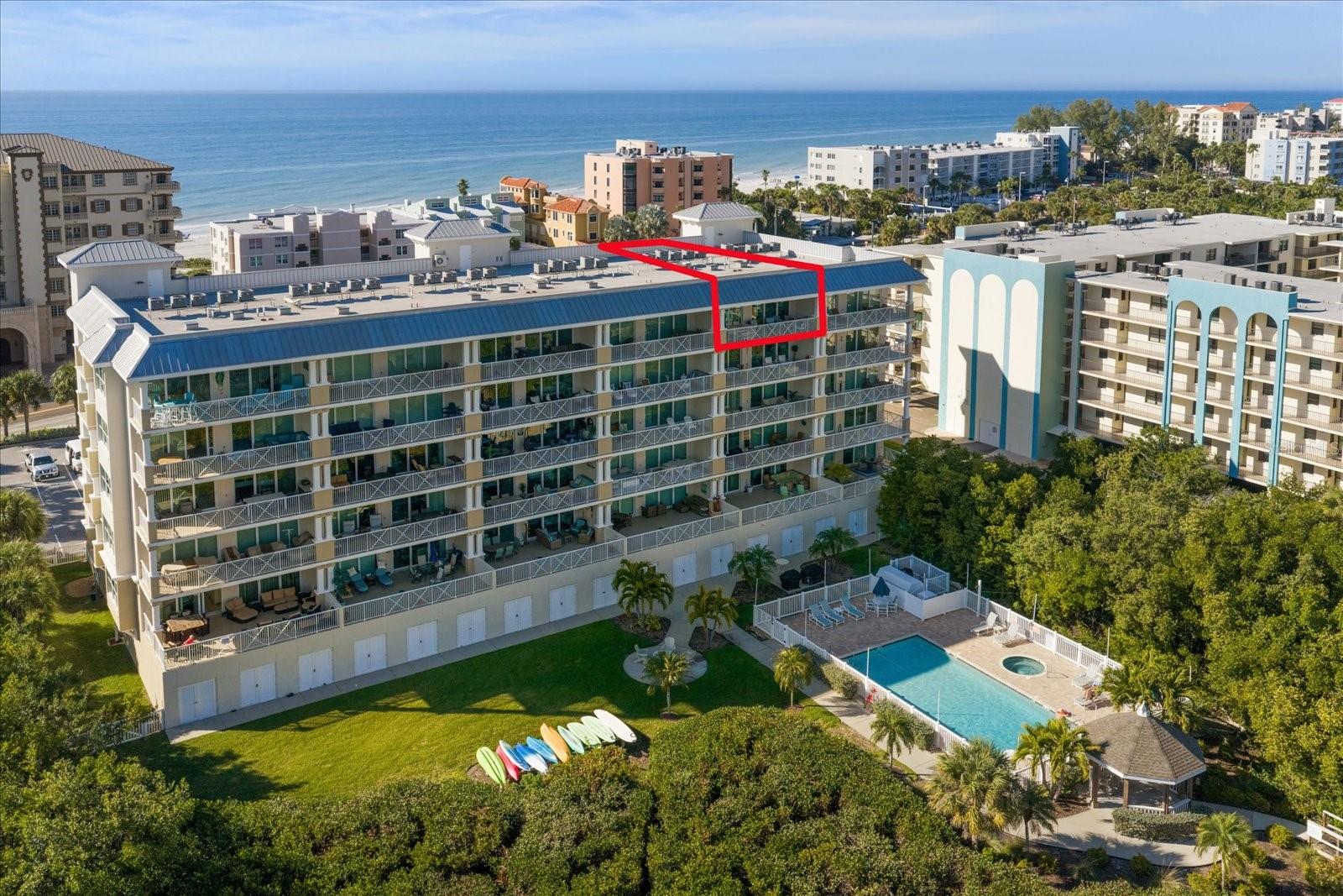 Image 45 of 46 For 19519 Gulf Boulevard 602