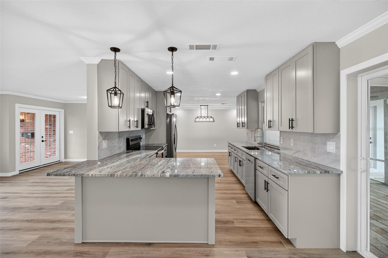 Image 15 of 54 For 5201 Denver Street Ne