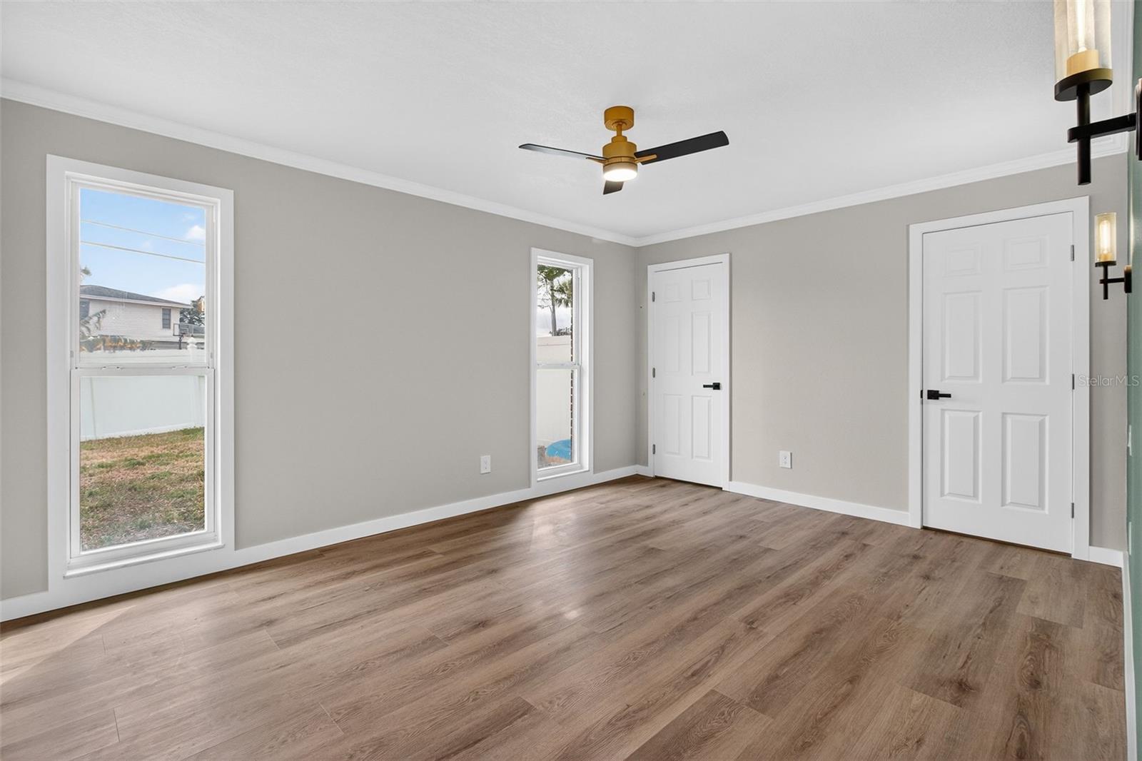 Image 23 of 54 For 5201 Denver Street Ne