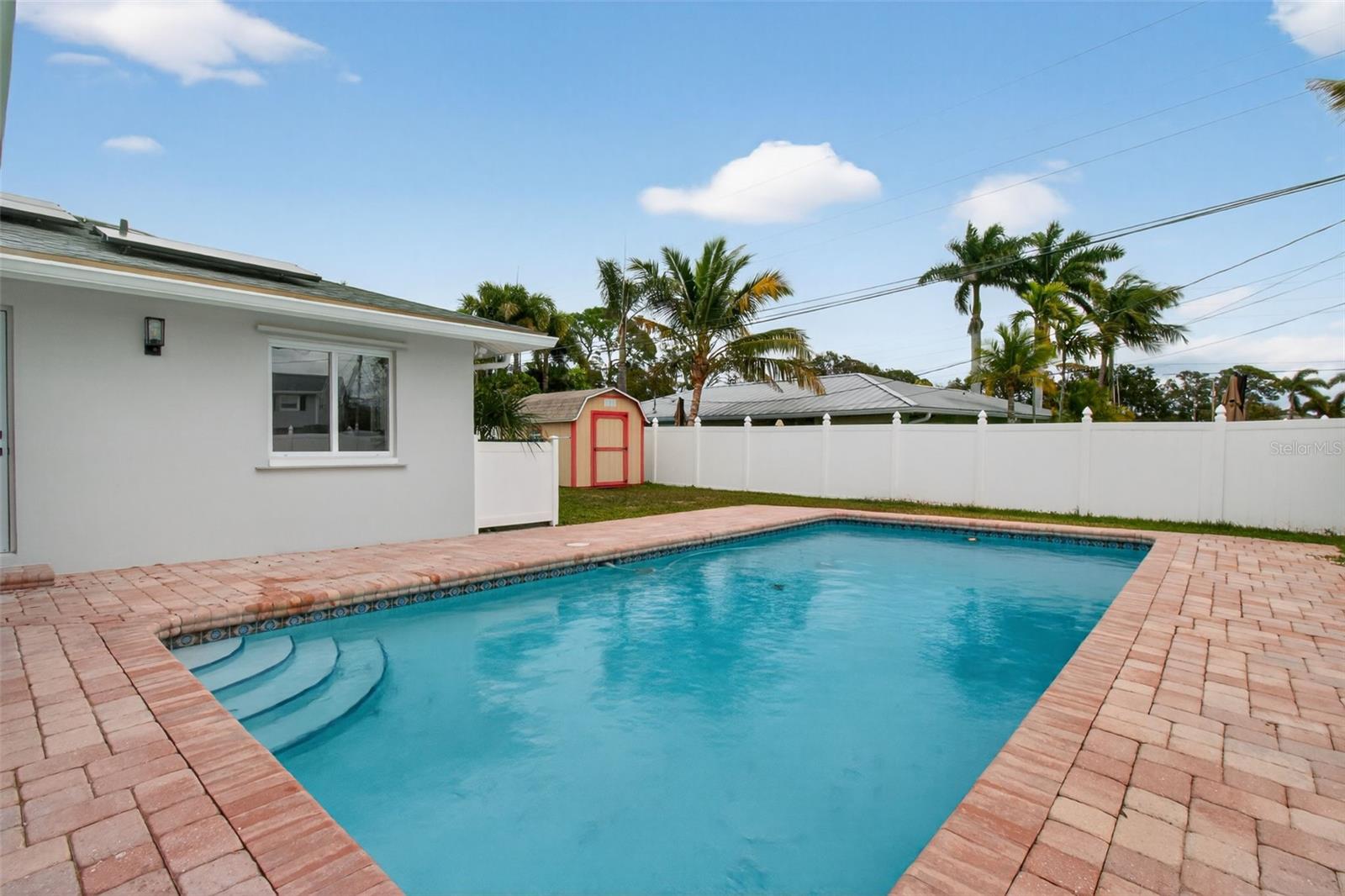 Image 3 of 54 For 5201 Denver Street Ne