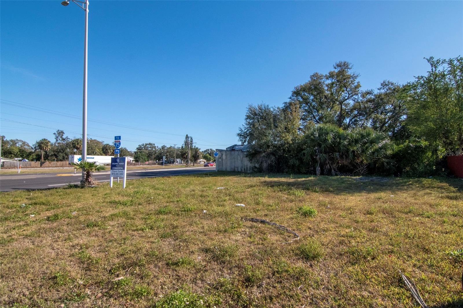 Image 25 of 35 For 10007 41 Highway