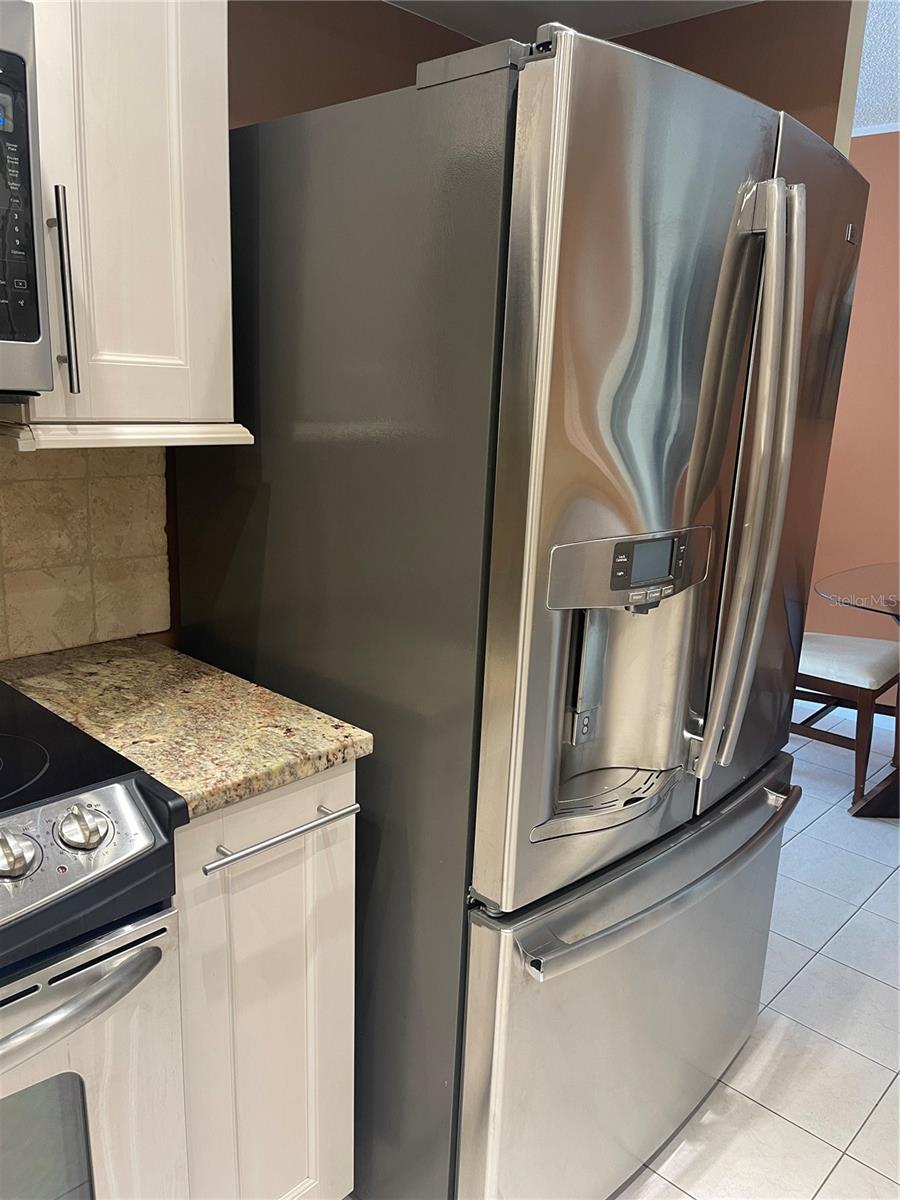 Image 26 of 42 For 2650 Pearce Drive 309