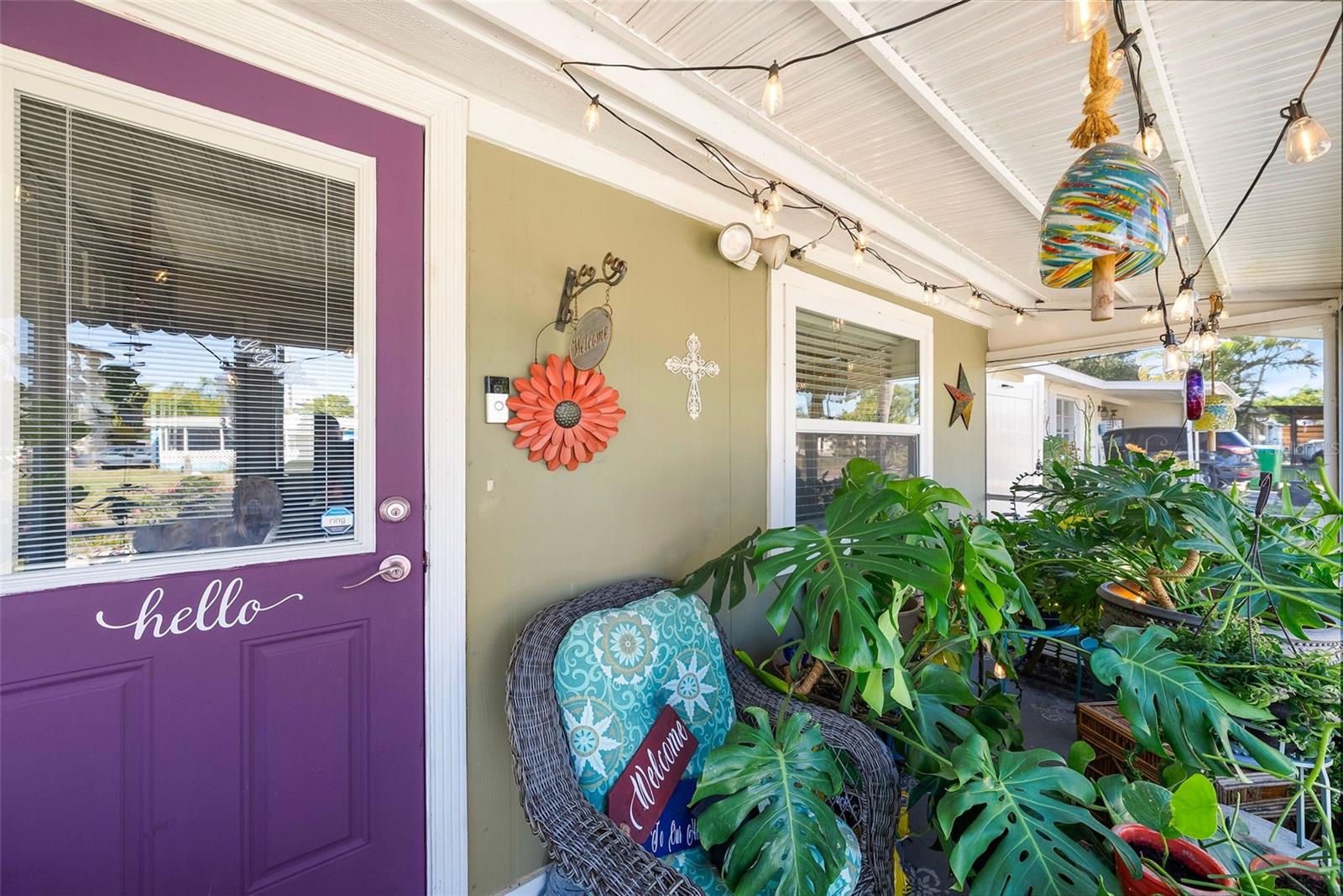 Listing photo id 2 for 10462 116th Avenue