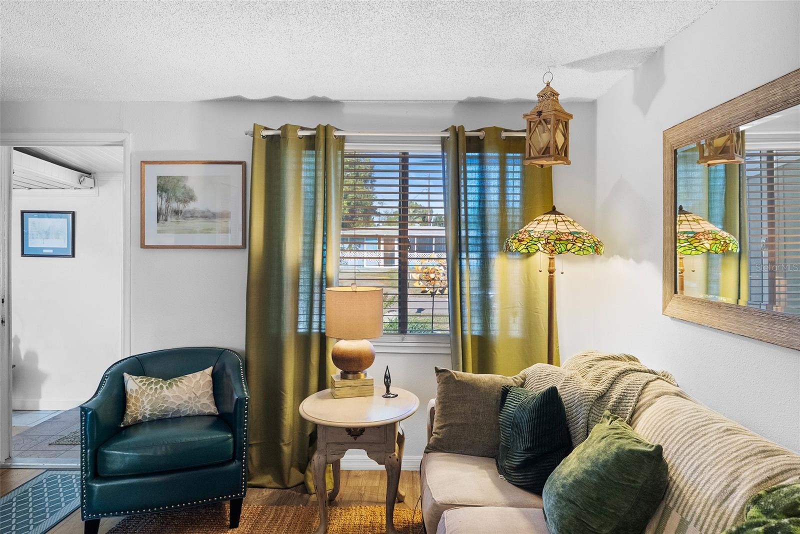 Listing photo id 7 for 10462 116th Avenue