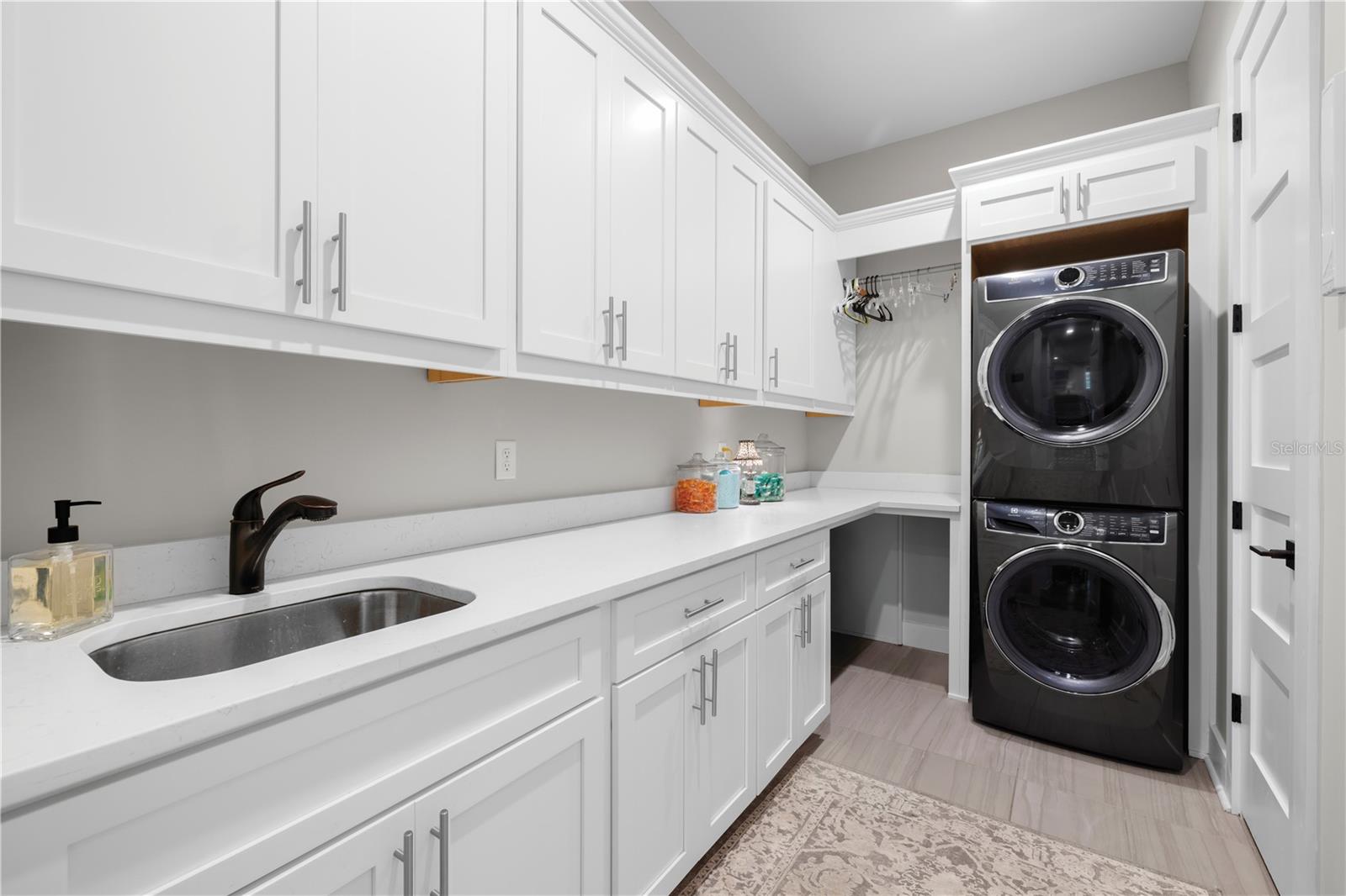 Image 15 of 60 For 4806 San Rafael Street