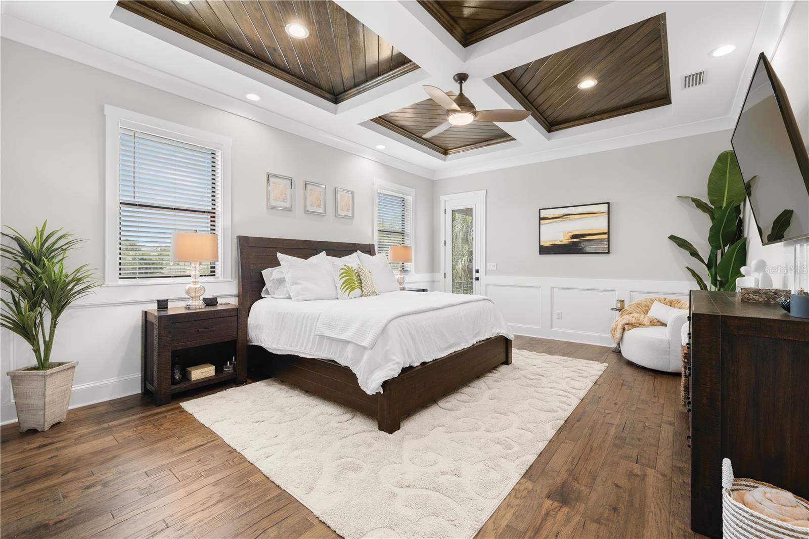 Image 17 of 60 For 4806 San Rafael Street