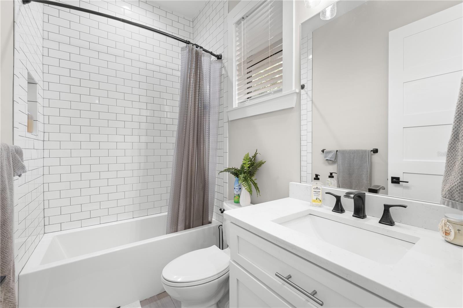 Image 27 of 60 For 4806 San Rafael Street