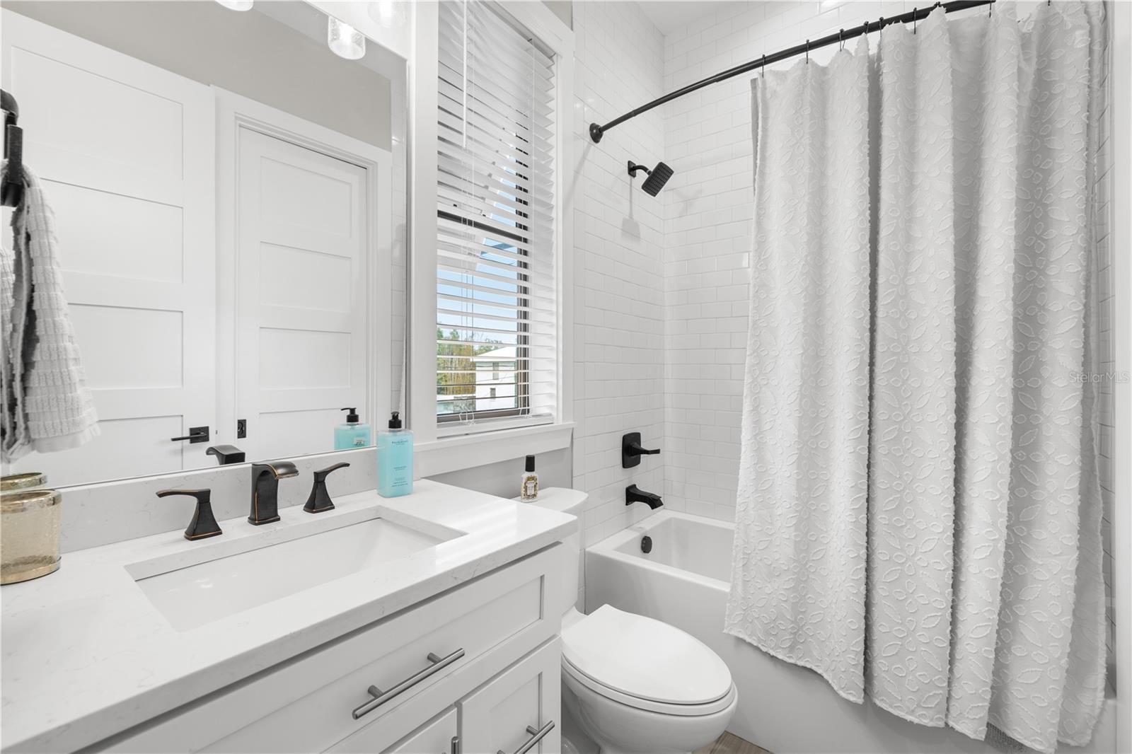 Image 31 of 60 For 4806 San Rafael Street