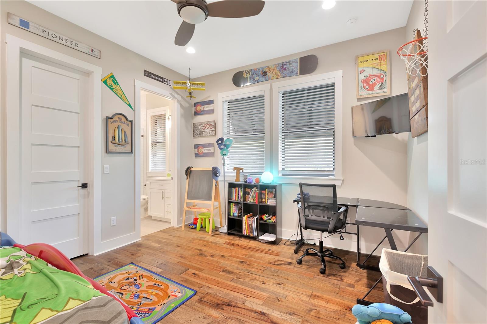 Image 58 of 60 For 4806 San Rafael Street