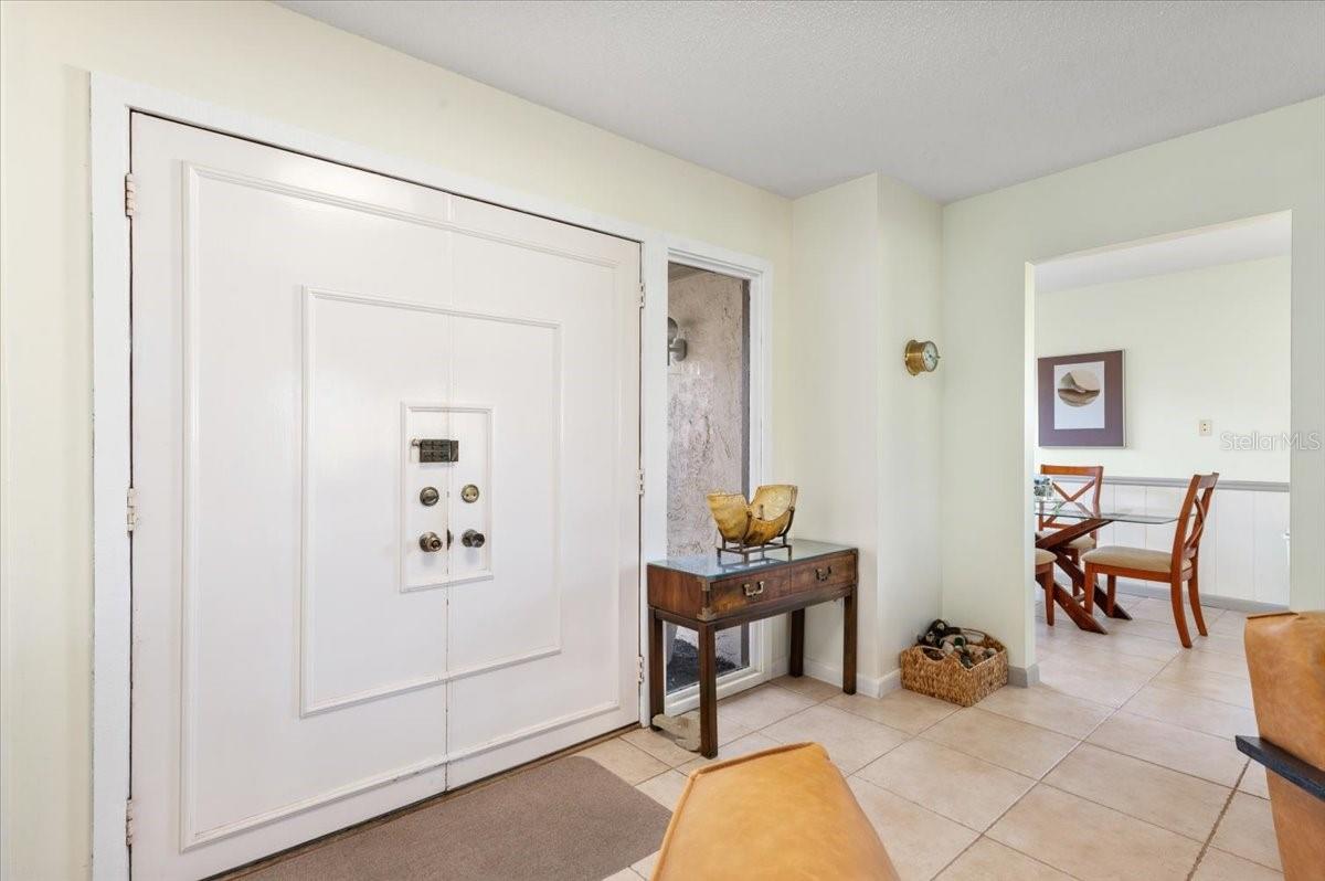 Image 3 of 55 For 5905 La Vista Lane