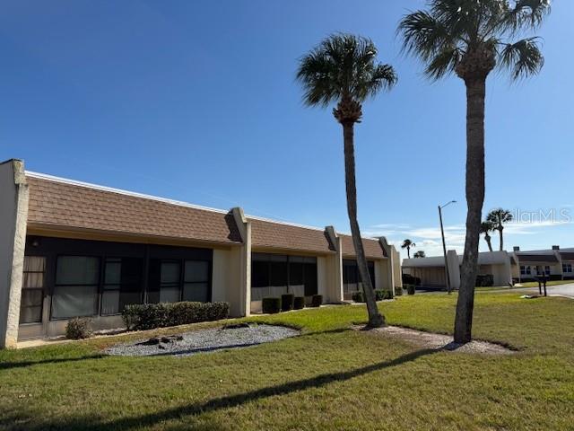 Image 11 of 66 For 11140 Carriage Hill Drive 4