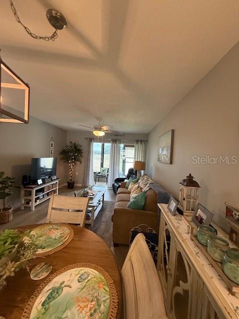 Image 30 of 66 For 11140 Carriage Hill Drive 4