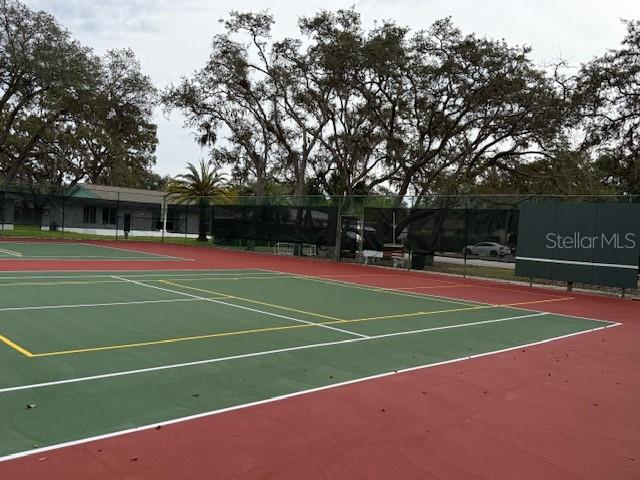 Image 48 of 66 For 11140 Carriage Hill Drive 4