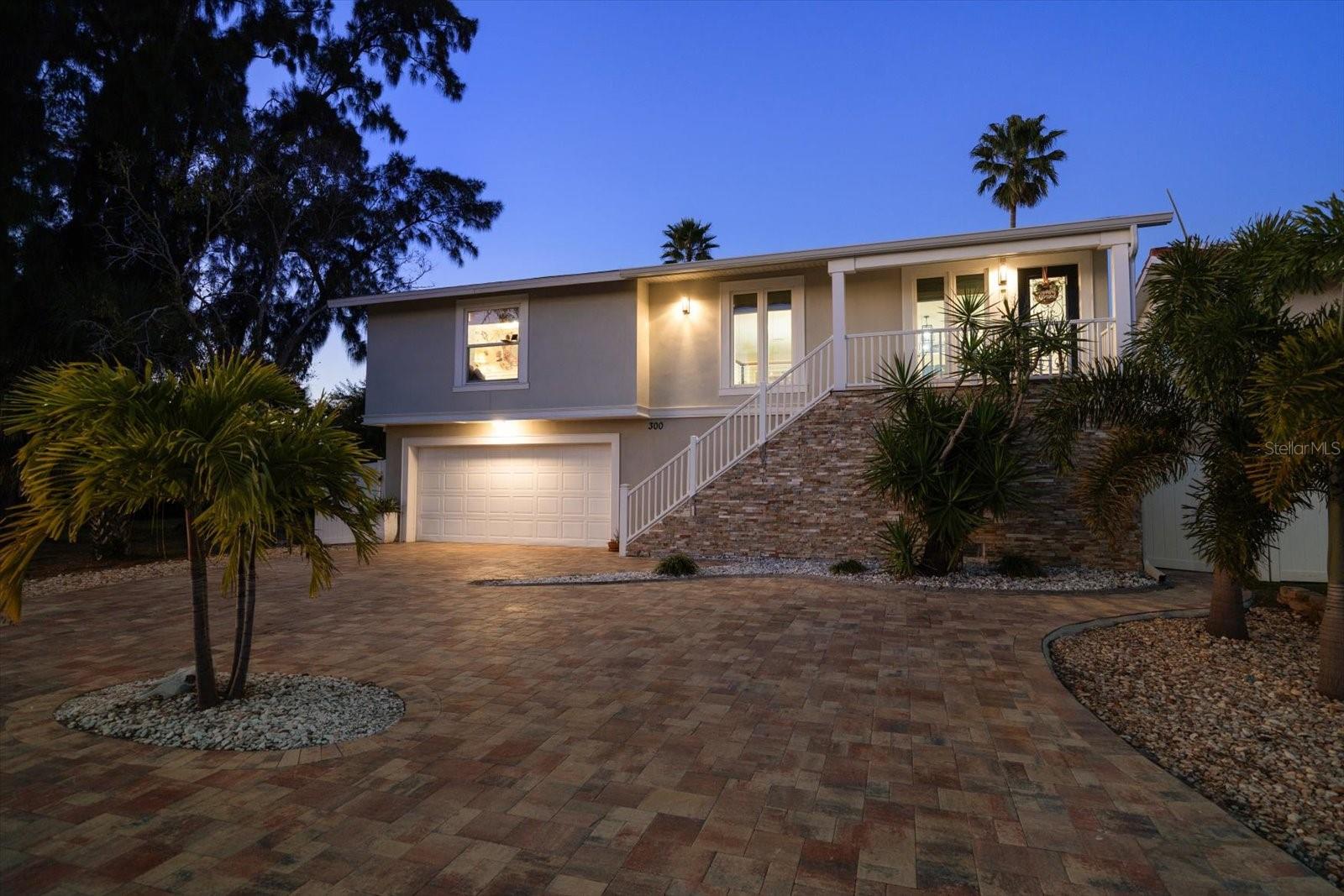 Image 13 of 91 For 300 6th Avenue