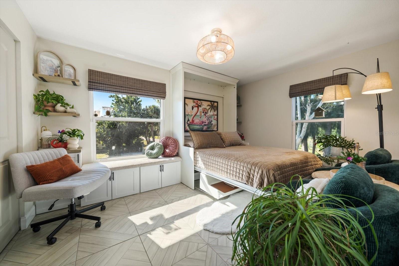 Image 33 of 91 For 300 6th Avenue