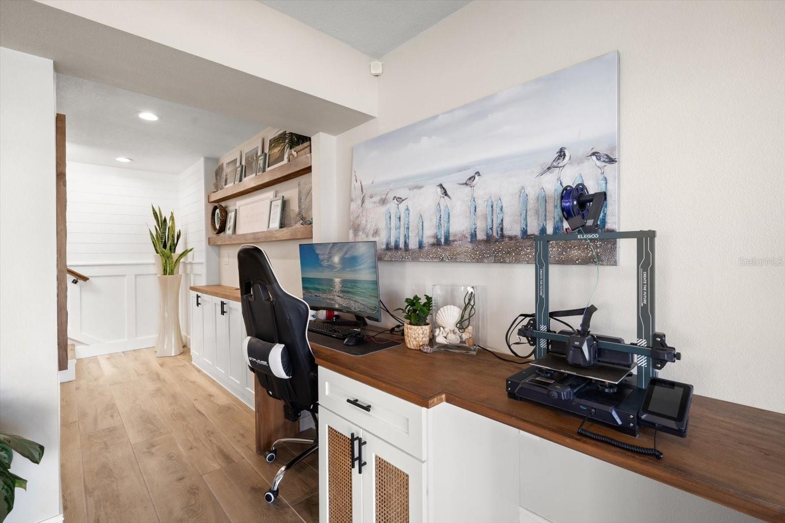 Image 49 of 91 For 300 6th Avenue