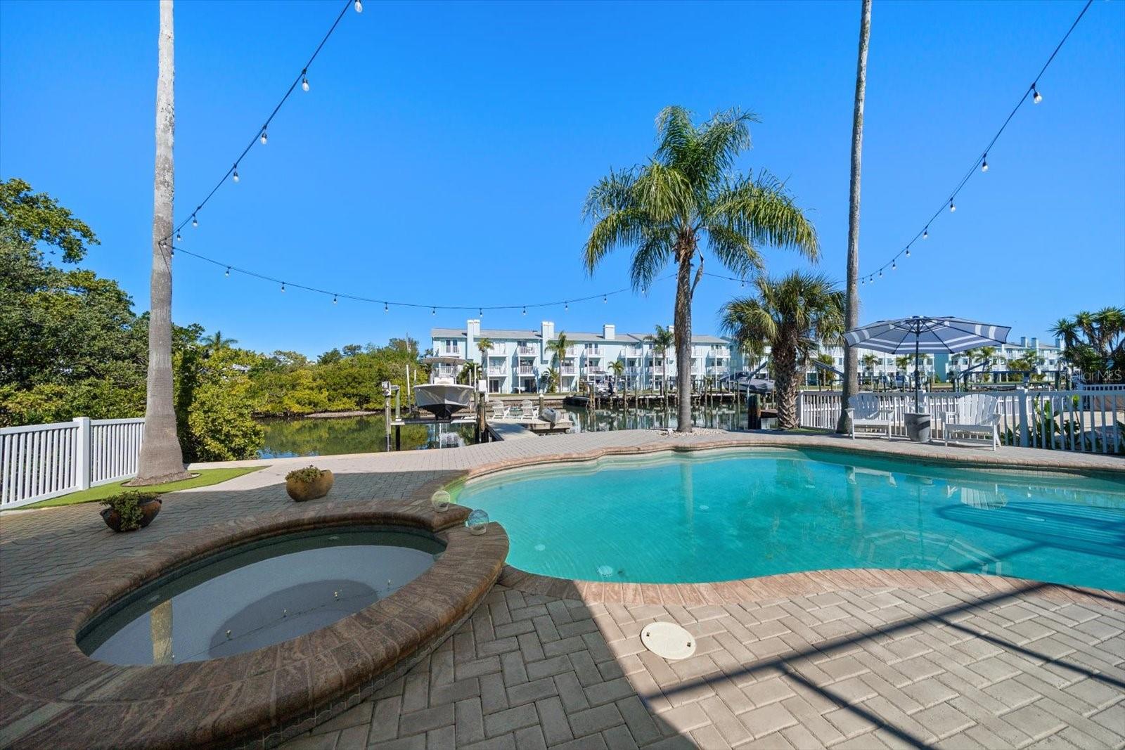 Image 58 of 91 For 300 6th Avenue