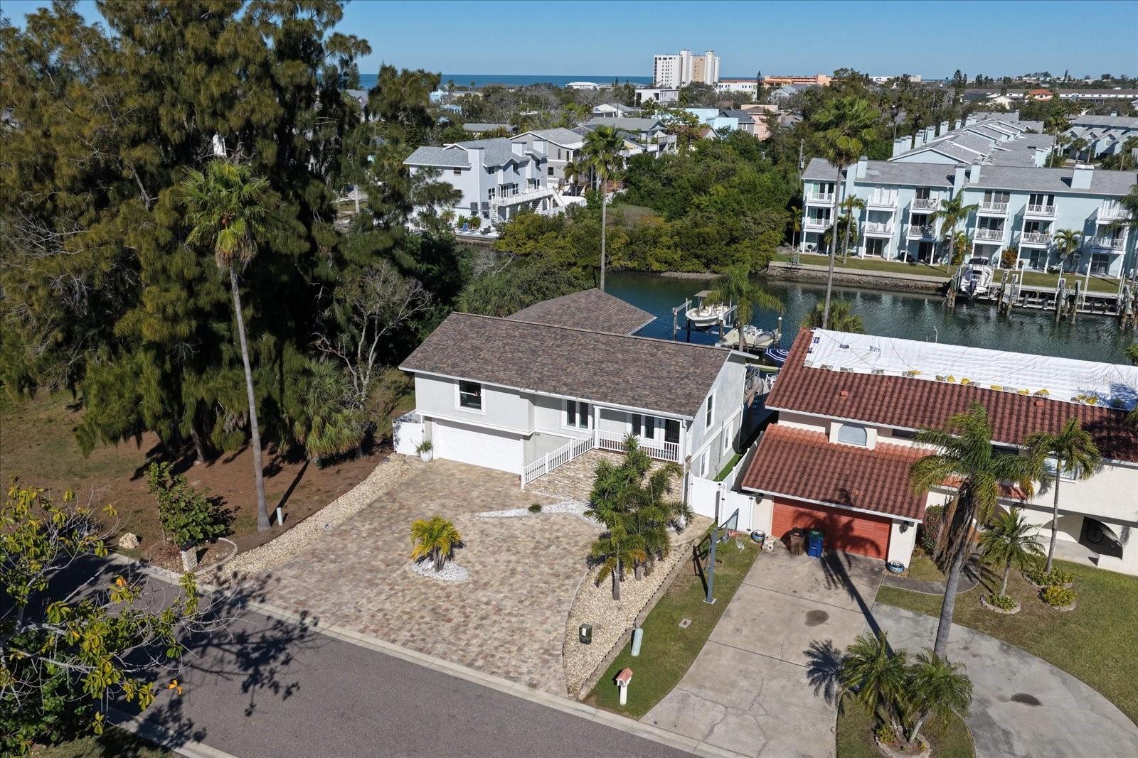 Image 80 of 91 For 300 6th Avenue