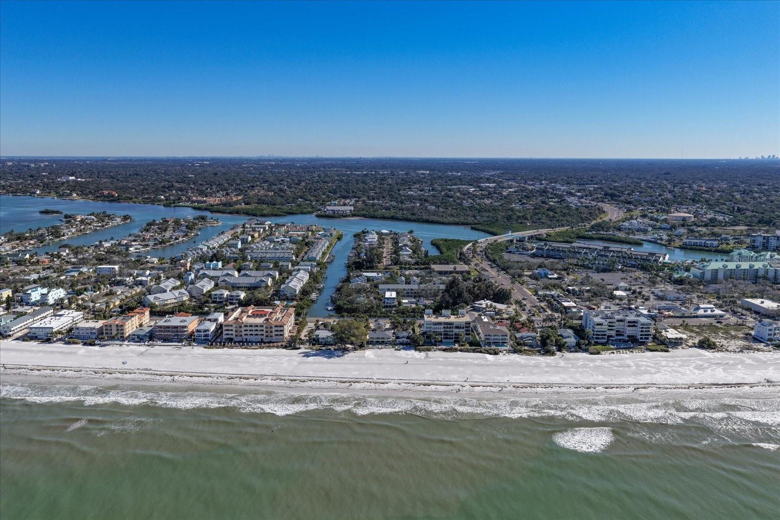 Image 86 of 91 For 300 6th Avenue