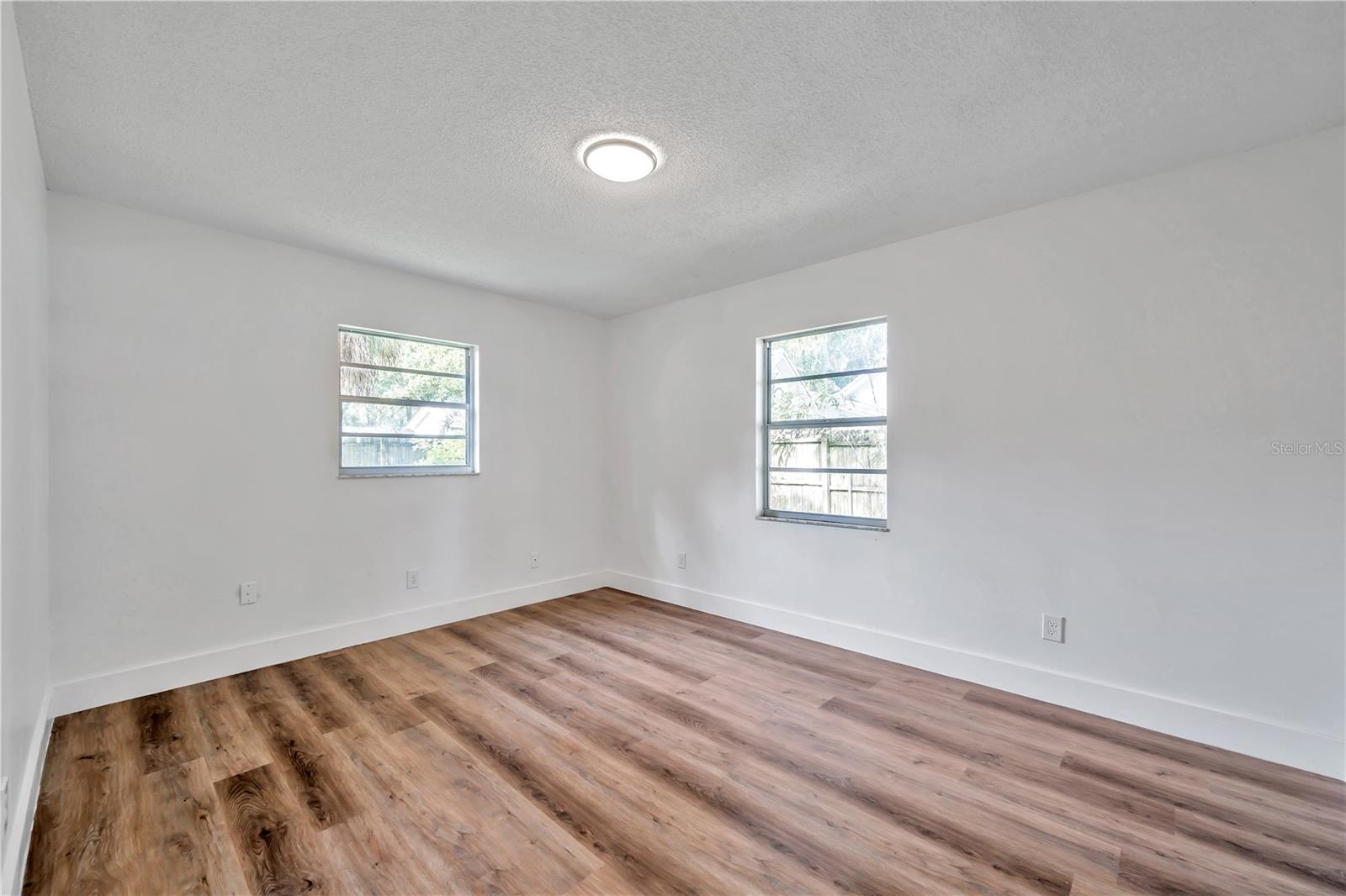 Image 14 of 24 For 304 Idlewild Avenue