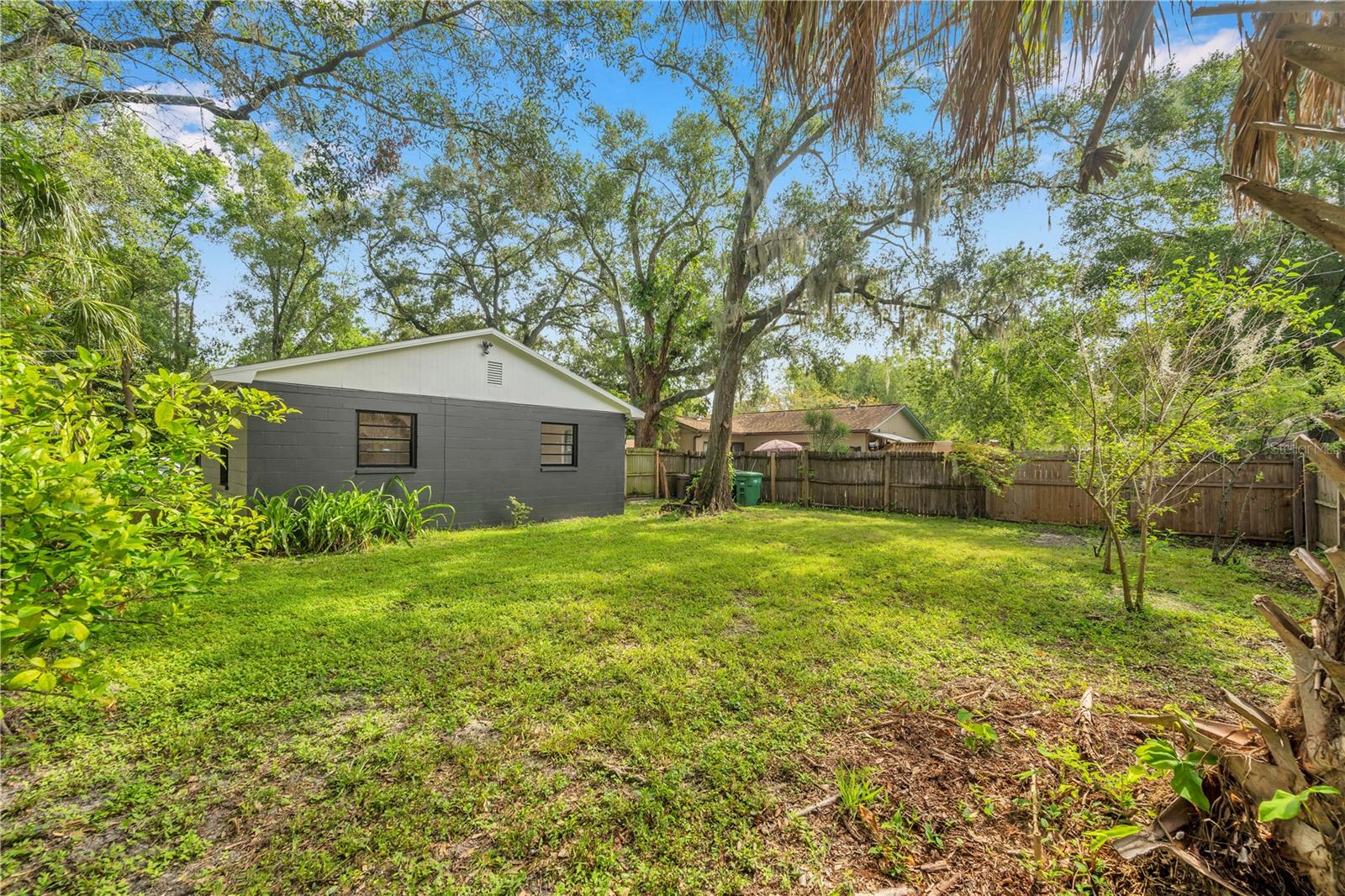 Image 20 of 24 For 304 Idlewild Avenue