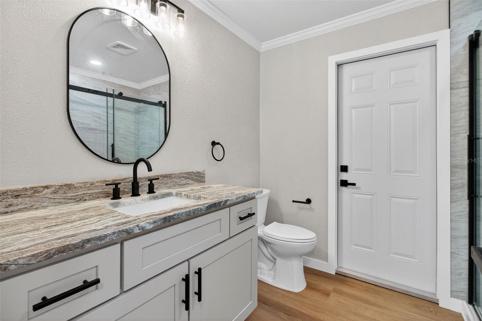 Image 36 of 51 For 5201 Denver Street Ne