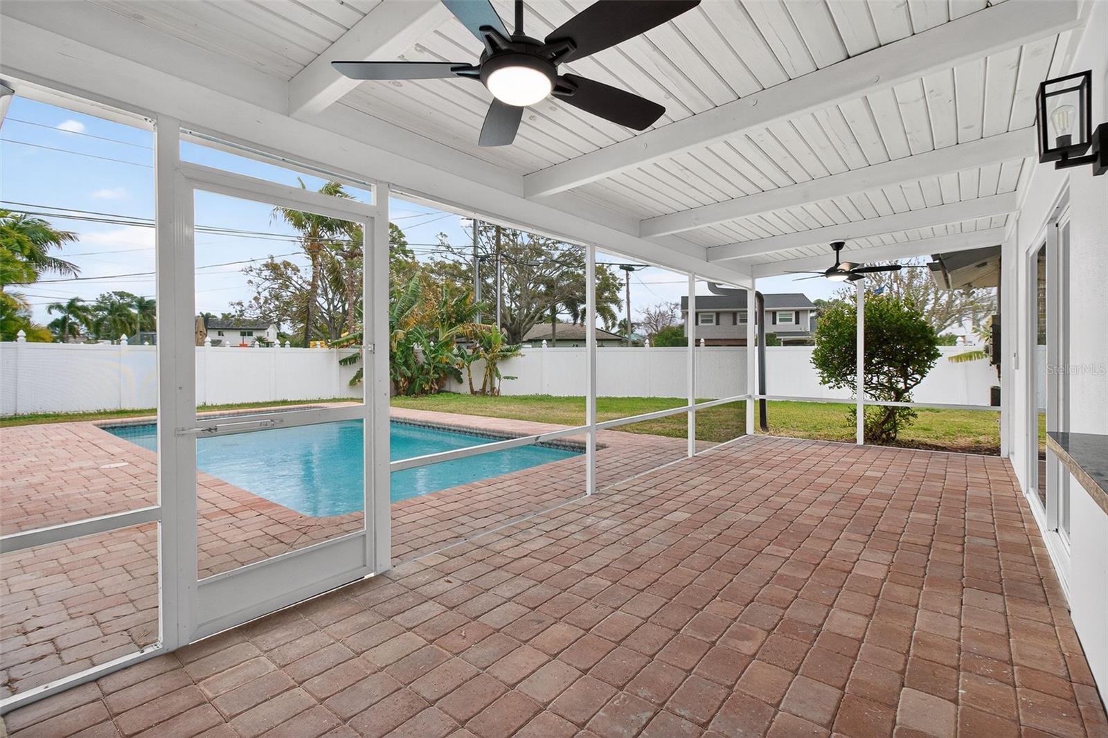 Image 42 of 51 For 5201 Denver Street Ne