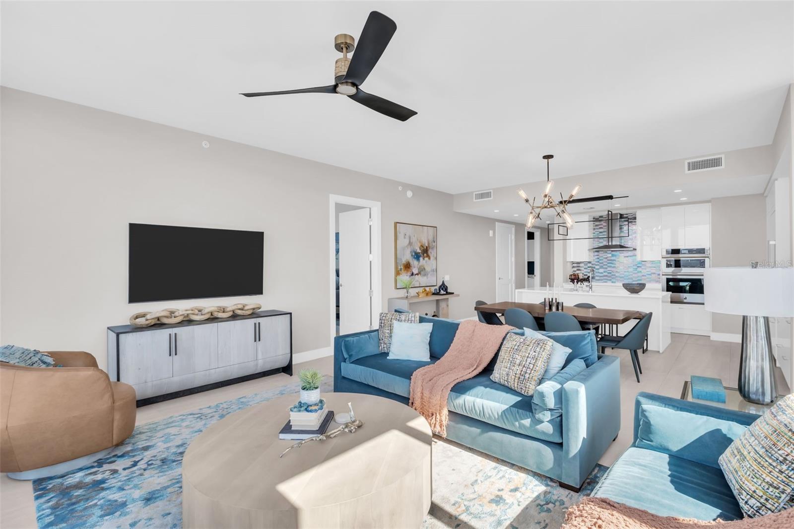 Image 12 of 69 For 301 1st Street S 3306